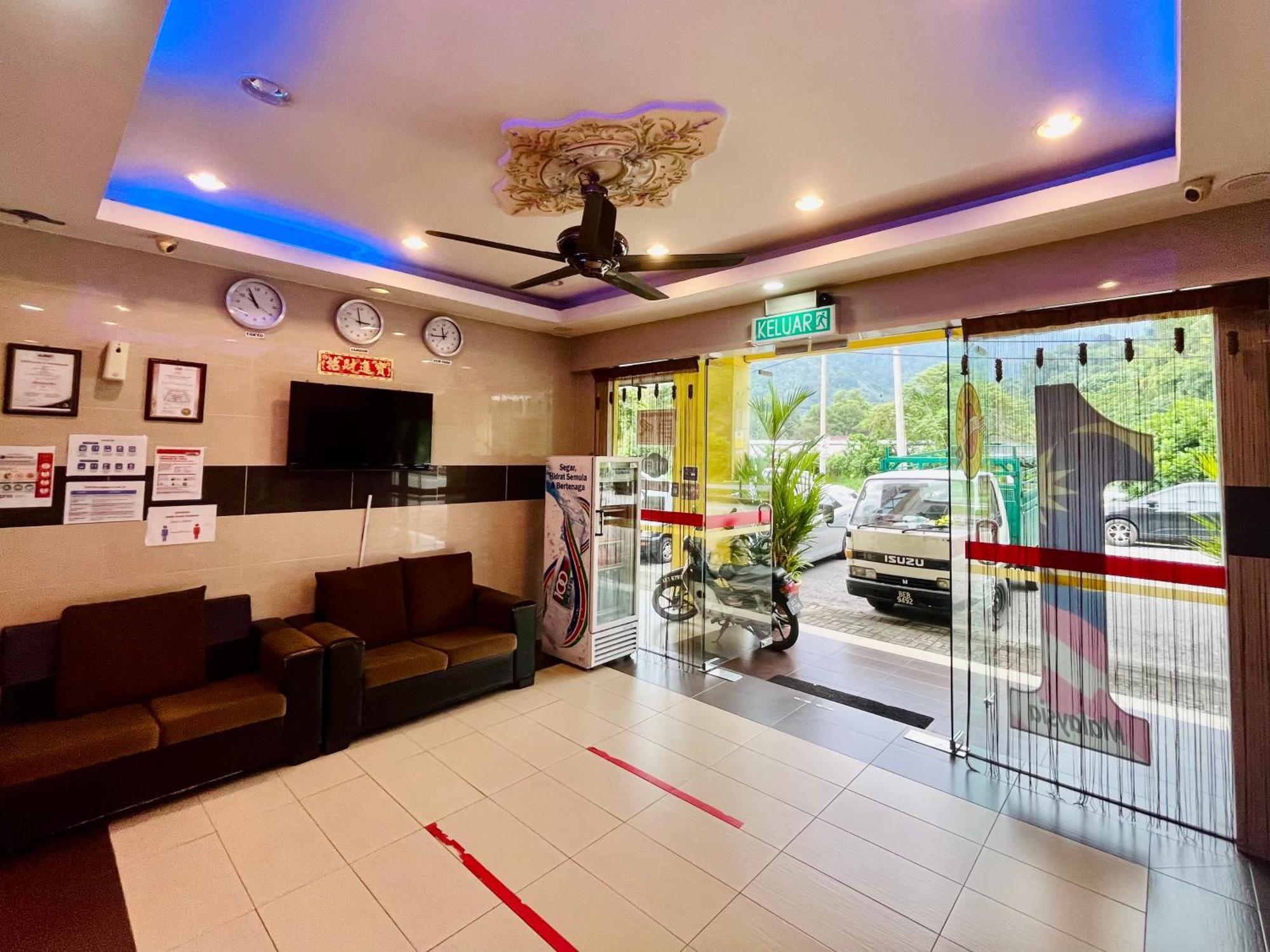 Kampar Times Inn Hotel Экстерьер фото